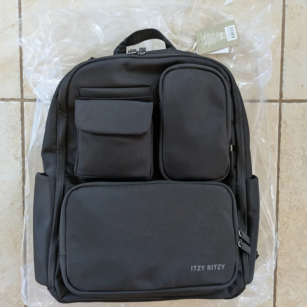 Itzy Ritzy Charcoal Men's Backpack - Picture 3 of 5